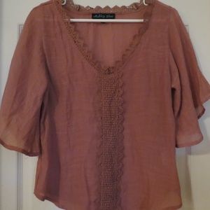 ASHLEY BLUE LACE TRIMMED PEASANT TOP SMALL